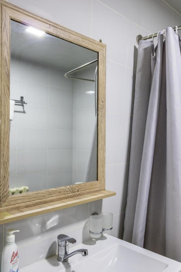 Karavan Street Hotel Tasken Kültér fotó