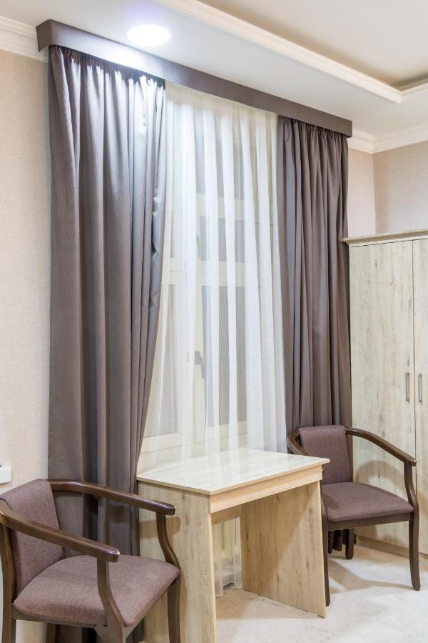 Karavan Street Hotel Tasken Kültér fotó